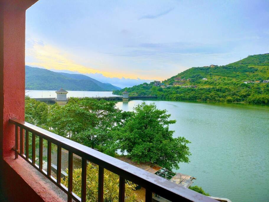 Apartamento Portofino Lavasa Exterior foto
